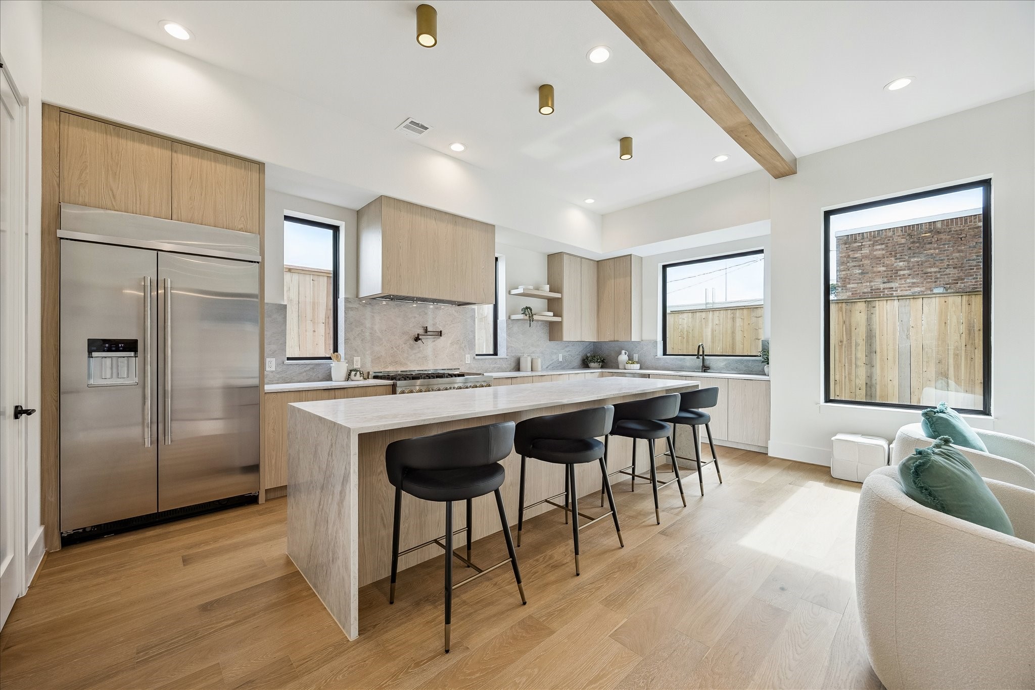  335 Harvard Street - 物件實景