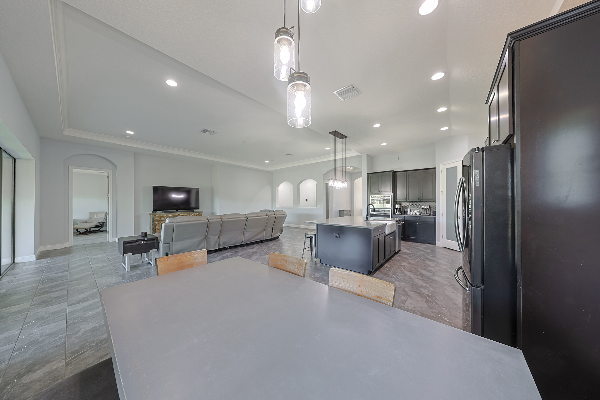 Apollo Beach, Florida, 33572, United States, 4 Bedrooms Bedrooms, ,3 BathroomsBathrooms,Residential,For Sale,1990222