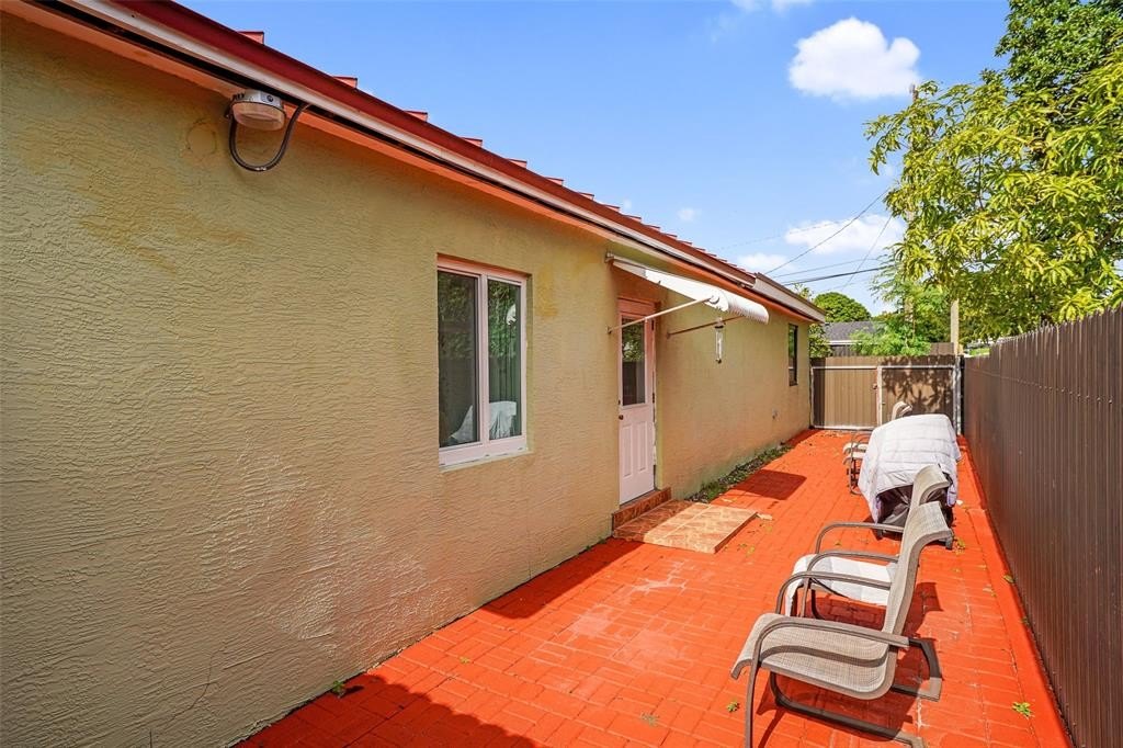 Miami, Florida, 33150, United States, 4 Bedrooms Bedrooms, ,3 BathroomsBathrooms,Residential,For Sale,2005857