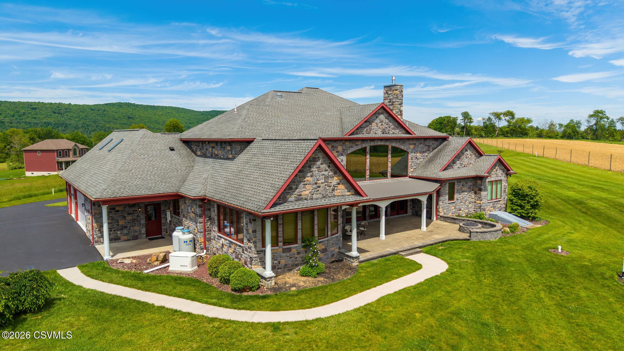 Berwick, Pennsylvania, 18603, United States, 4 Bedrooms Bedrooms, ,3 BathroomsBathrooms,Residential,For Sale,2005736