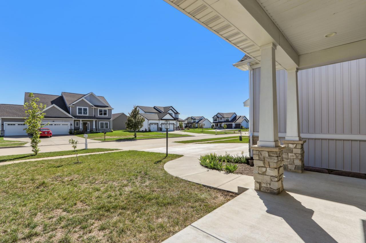 4812 Oakdale Drive, Champaign, Illinois, 61822, United States, 5 Bedrooms Bedrooms, ,4 BathroomsBathrooms,Residential,For Sale,4812 Oakdale Drive,1646863