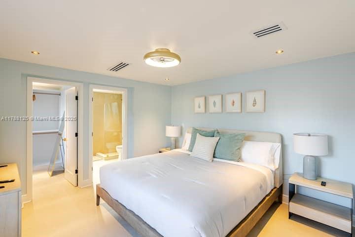 Miami Beach, Florida, 33139, United States, 5 Bedrooms Bedrooms, ,5 BathroomsBathrooms,Residential,For Sale,1785571