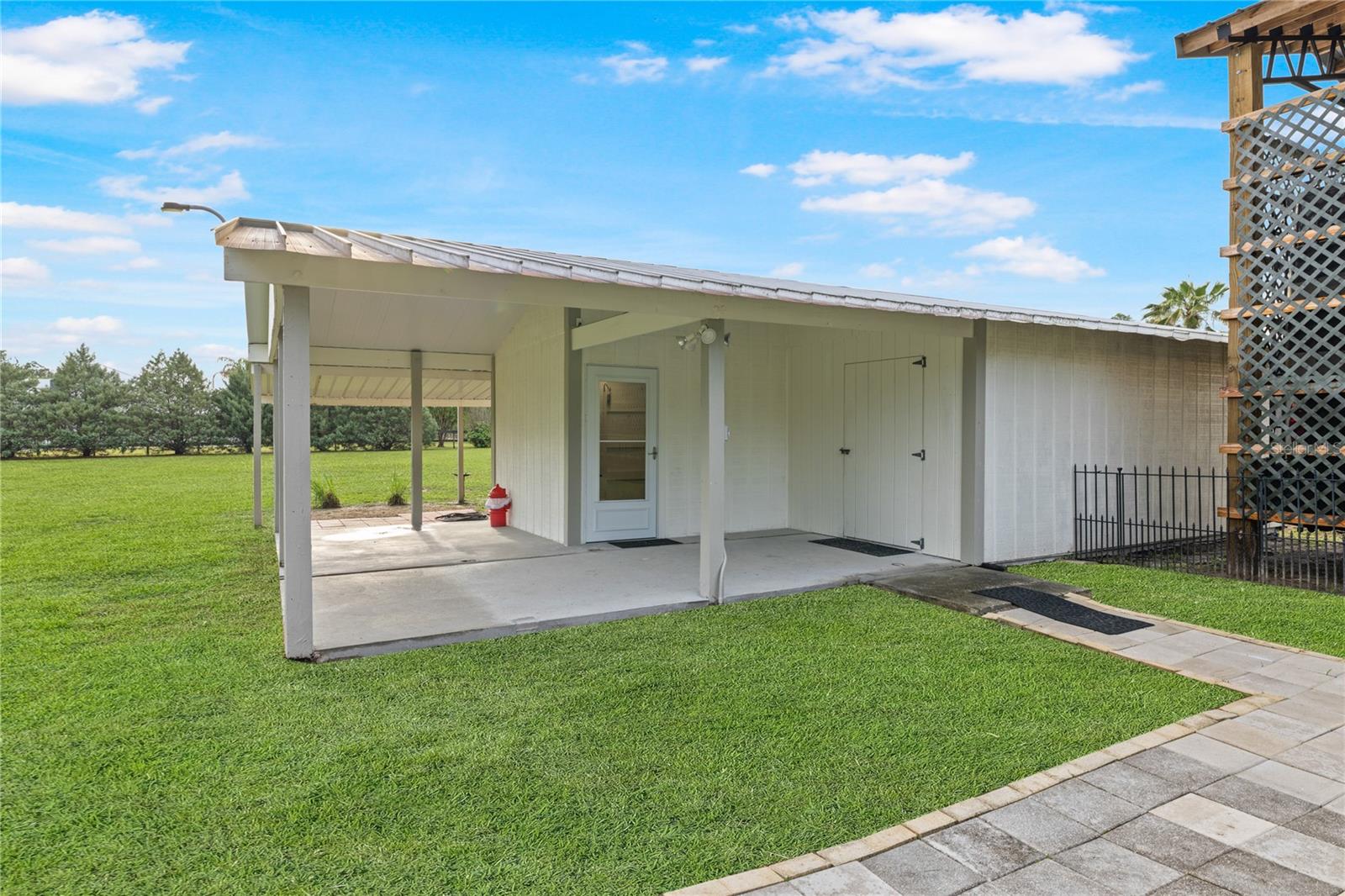 Deland, Florida, 32720, United States, 5 Bedrooms Bedrooms, ,3 BathroomsBathrooms,Residential,For Sale,2048830