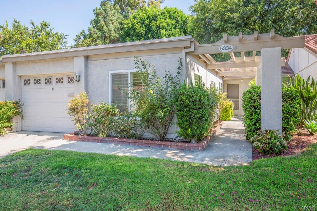 Laguna Woods, California, 92637, United States, 2 Bedrooms Bedrooms, ,1 BathroomBathrooms,Residential,For Sale,1923163