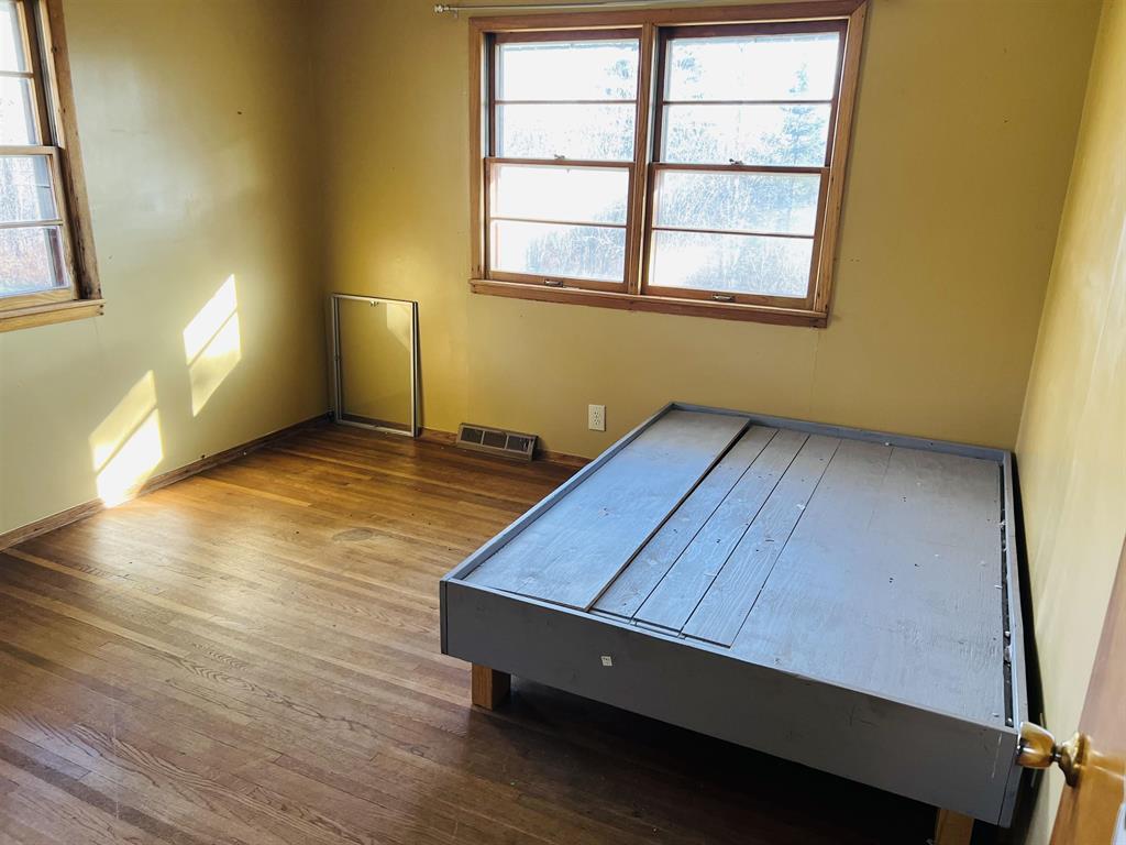 Tofte, Minnesota, 55615, United States, 3 Bedrooms Bedrooms, ,1 BathroomBathrooms,Residential,For Sale,1990868