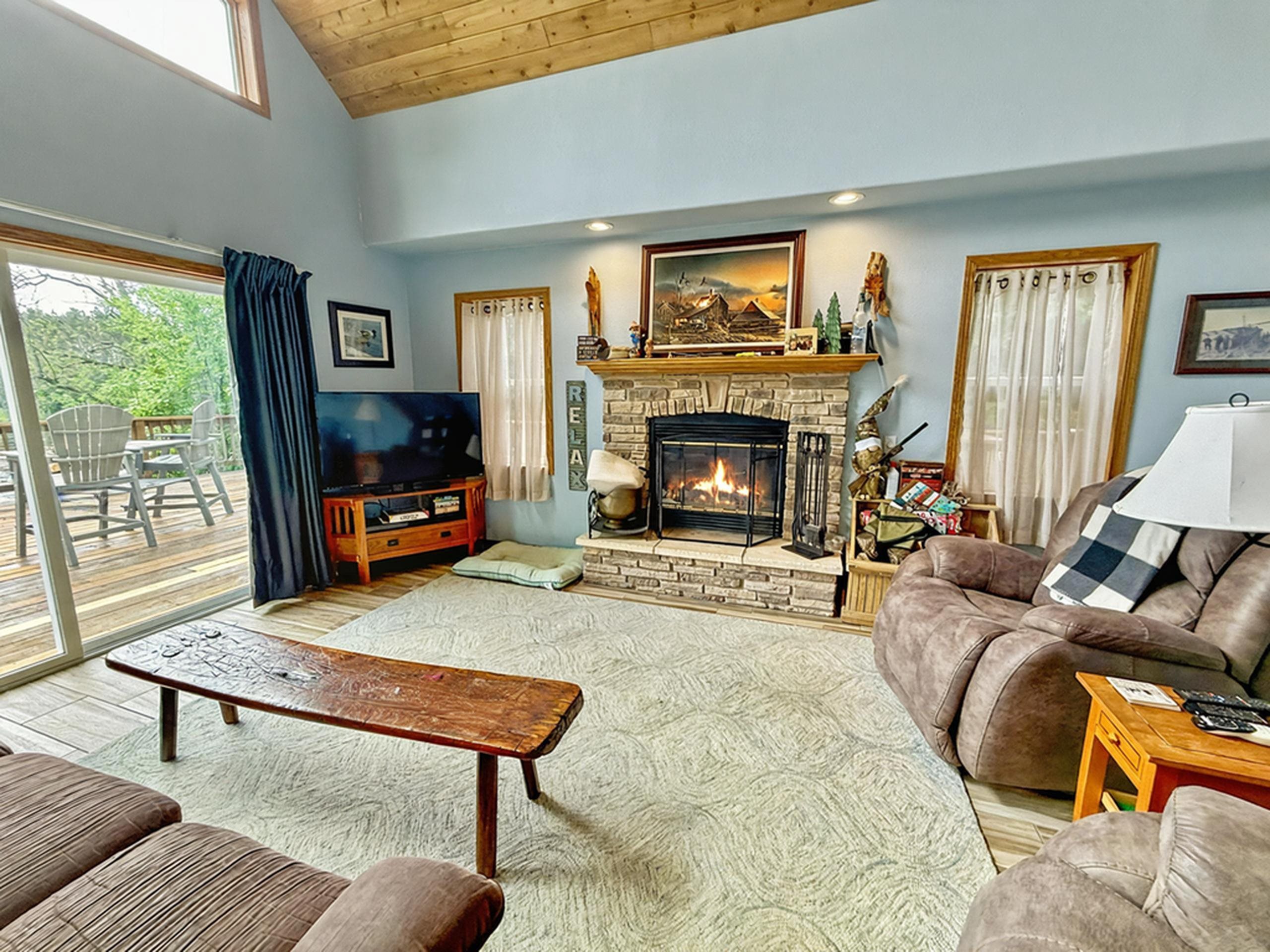 PEMBINE, Wisconsin, 54156, United States, 5 Bedrooms Bedrooms, ,4 BathroomsBathrooms,Residential,For Sale,1956791