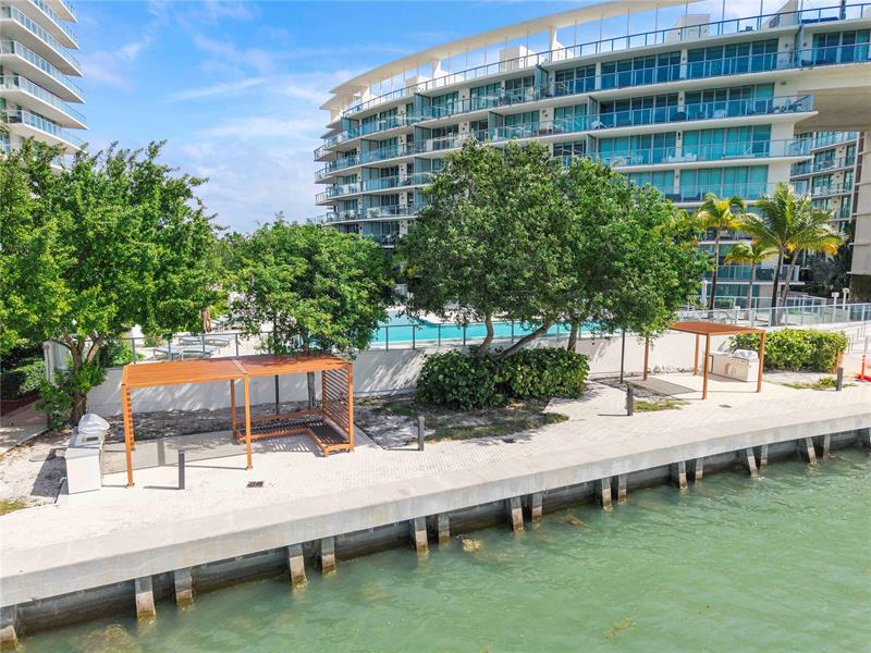 Miami Beach, Florida, 33141, United States, 2 Bedrooms Bedrooms, ,2 BathroomsBathrooms,Residential,For Sale,1990899
