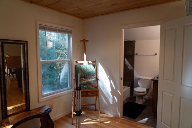 Murphy, North Carolina, 28906, United States, 4 Bedrooms Bedrooms, ,4 BathroomsBathrooms,Residential,For Sale,1989693