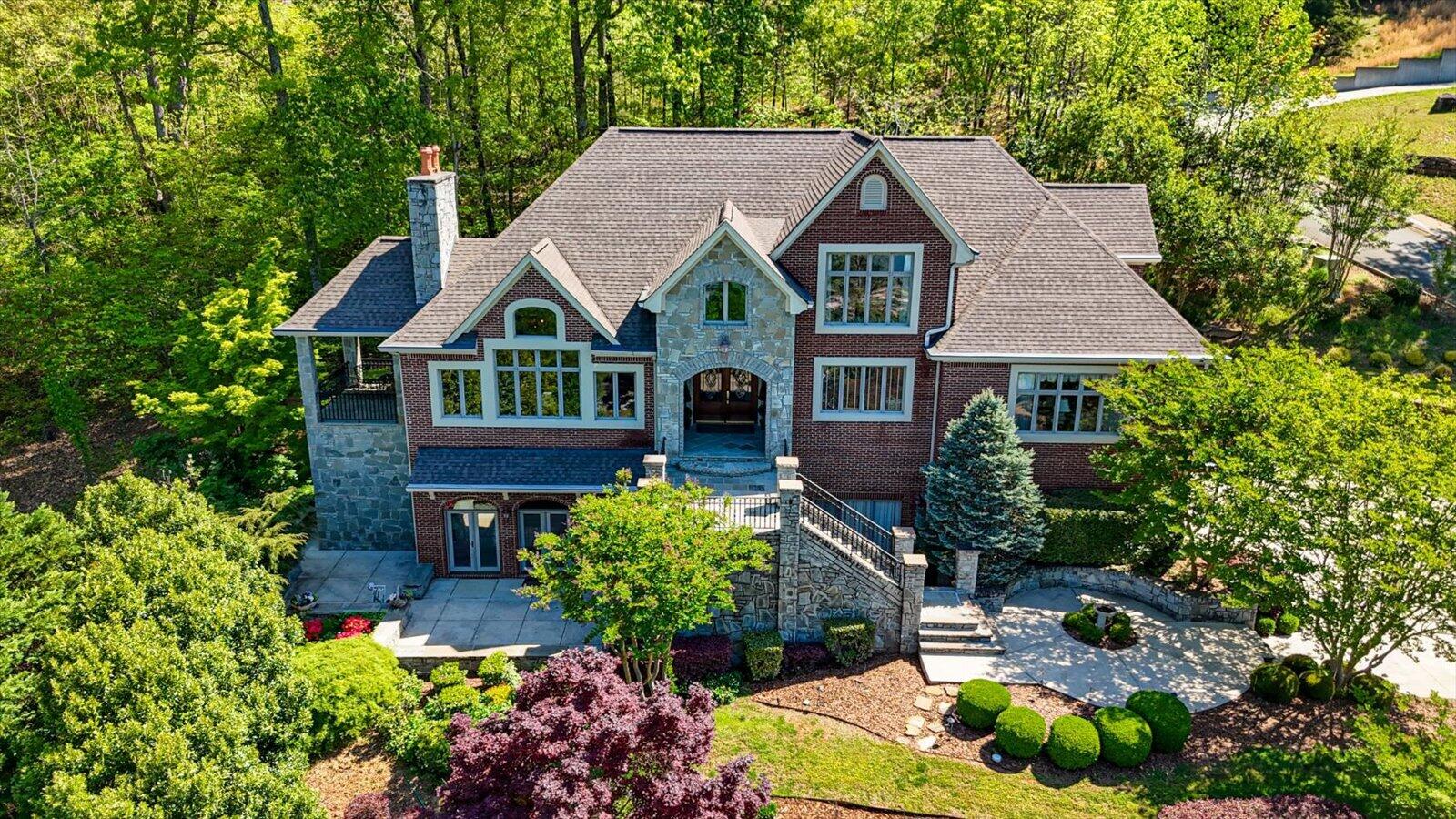 Guild, Tennessee, 37340, United States, 4 Bedrooms Bedrooms, ,5 BathroomsBathrooms,Residential,For Sale,2040340