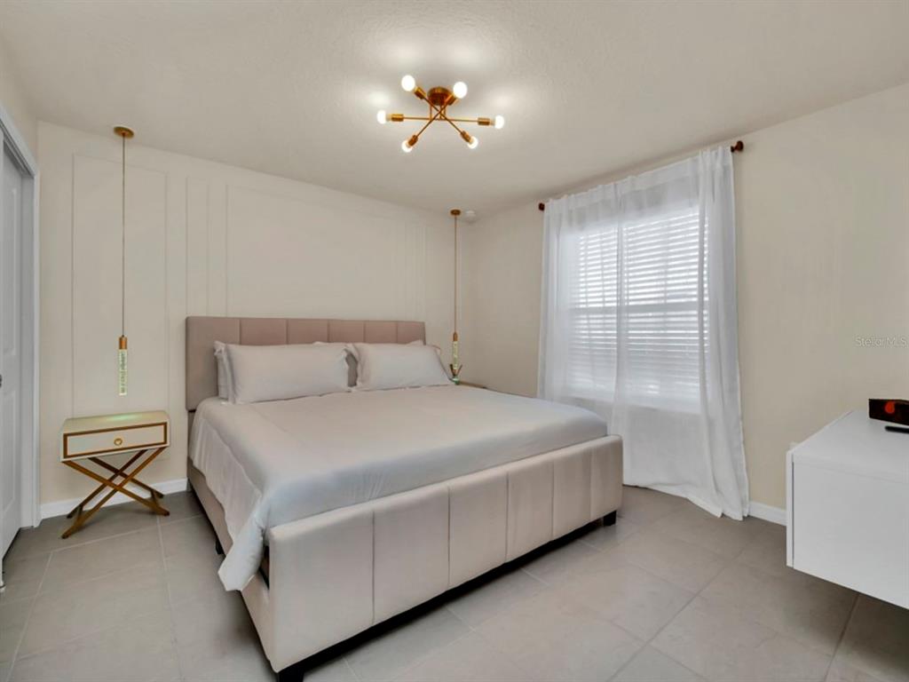 Davenport, Florida, 33897, United States, 10 Bedrooms Bedrooms, ,8 BathroomsBathrooms,Residential,For Sale,1736940