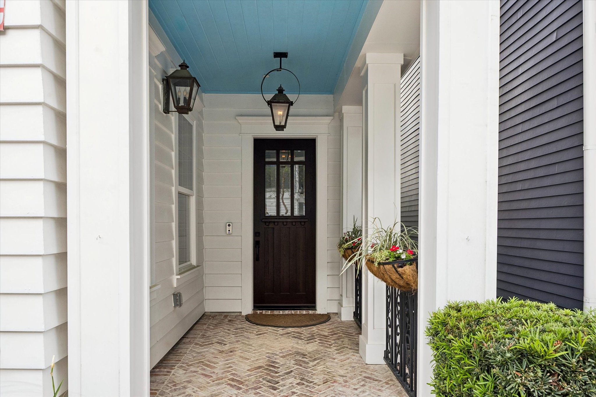  326 W 18th Street - 物件實景