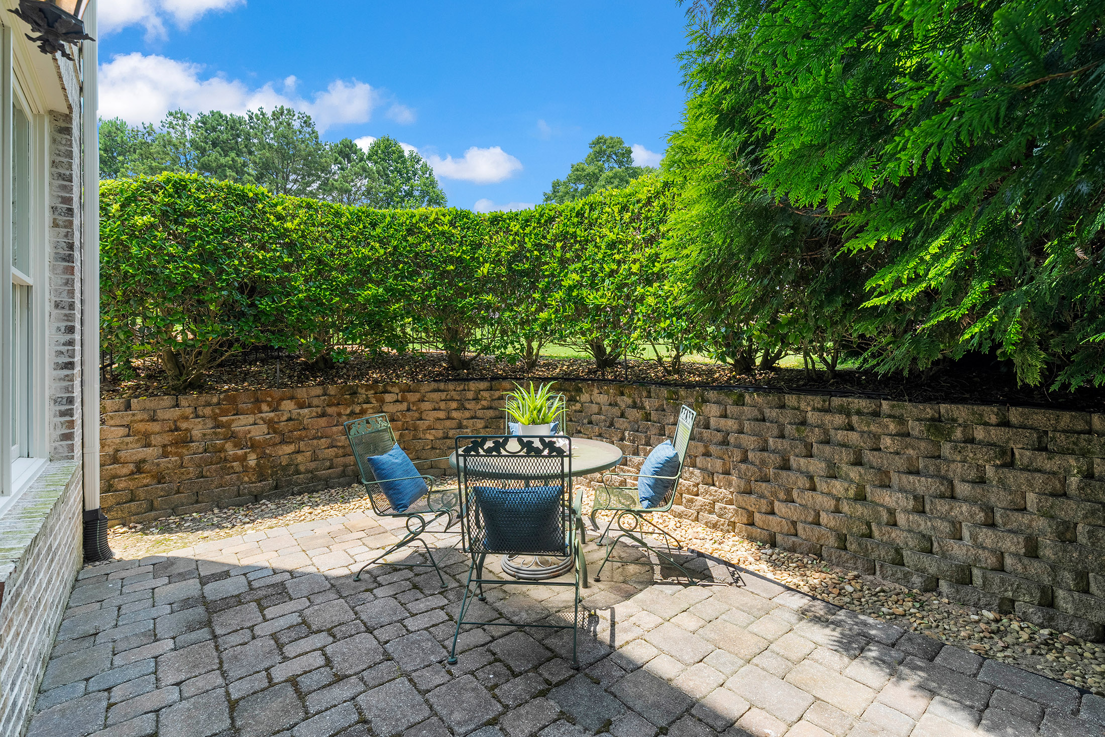  A Rare Opportunity in One of Milton’s Most Desirable Gated Communities - 物件實景