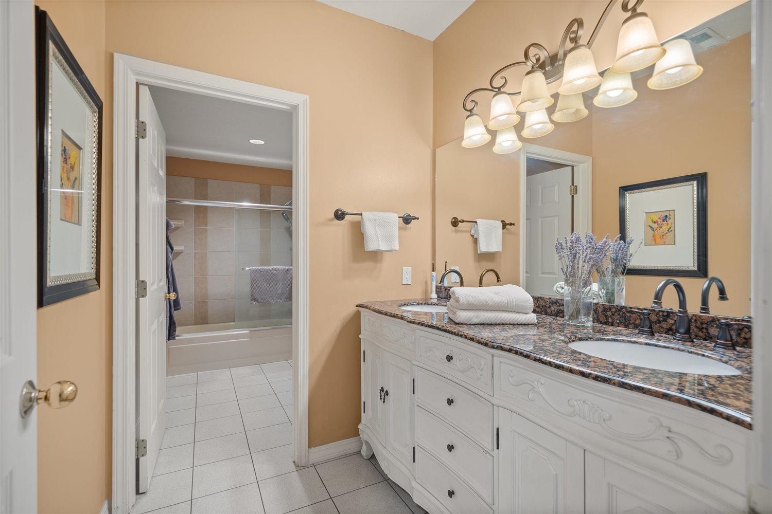 Spokane, Washington, 99223, United States, 6 Bedrooms Bedrooms, ,5 BathroomsBathrooms,Residential,For Sale,1978662