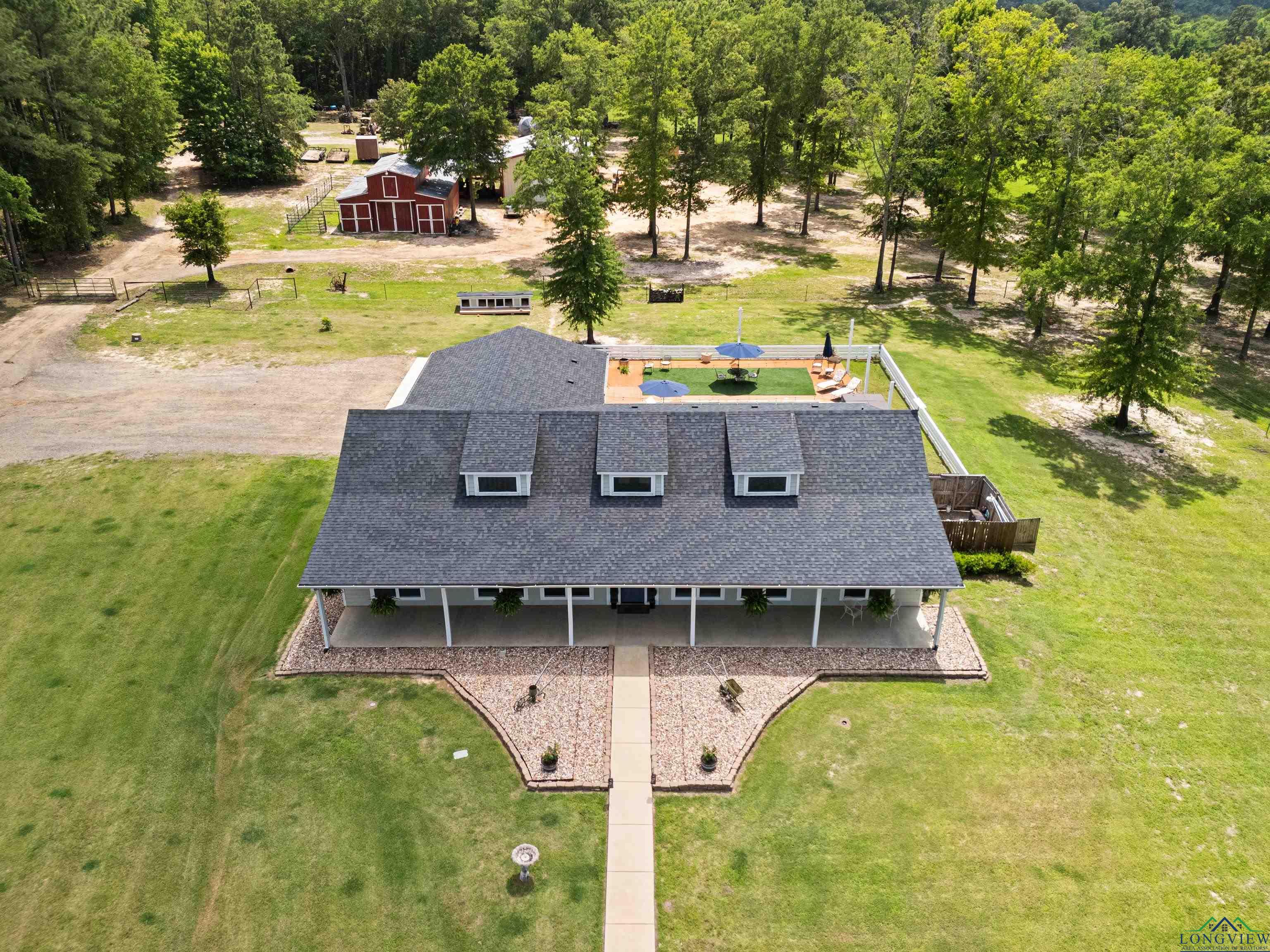 Winona, Texas, 75792, United States, 3 Bedrooms Bedrooms, ,2 BathroomsBathrooms,Residential,For Sale,1866525