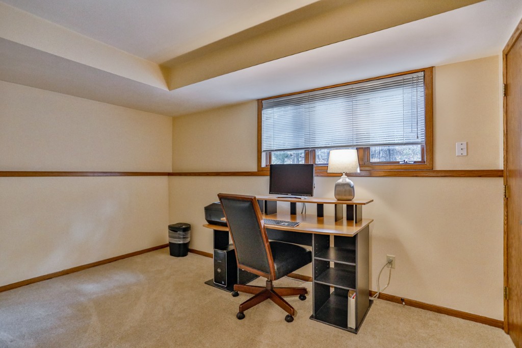 Wausau, Wisconsin, 54401, United States, 3 Bedrooms Bedrooms, ,3 BathroomsBathrooms,Residential,For Sale,1997344