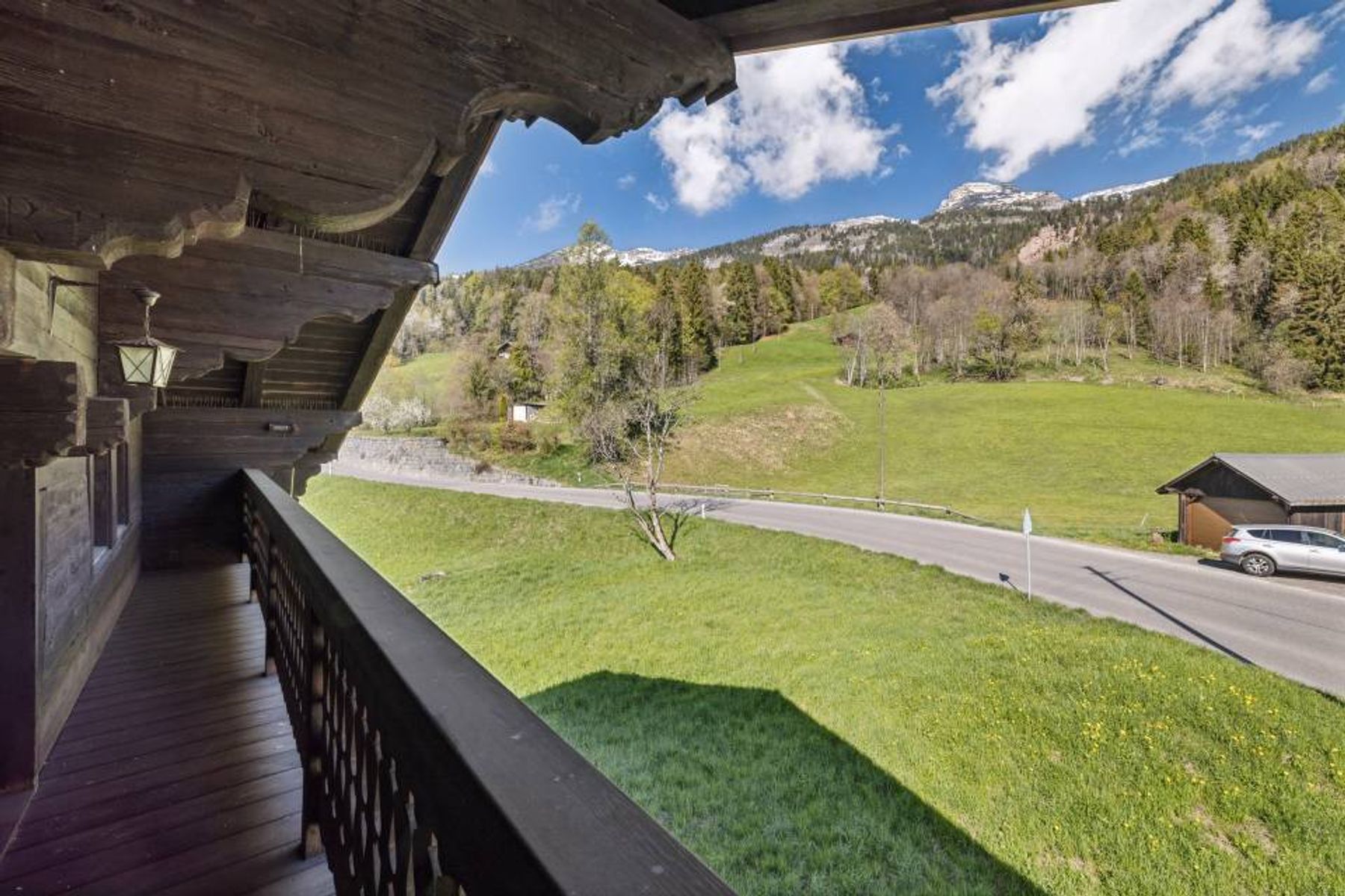  Chalet with two apartments and authentic charm - 物件實景