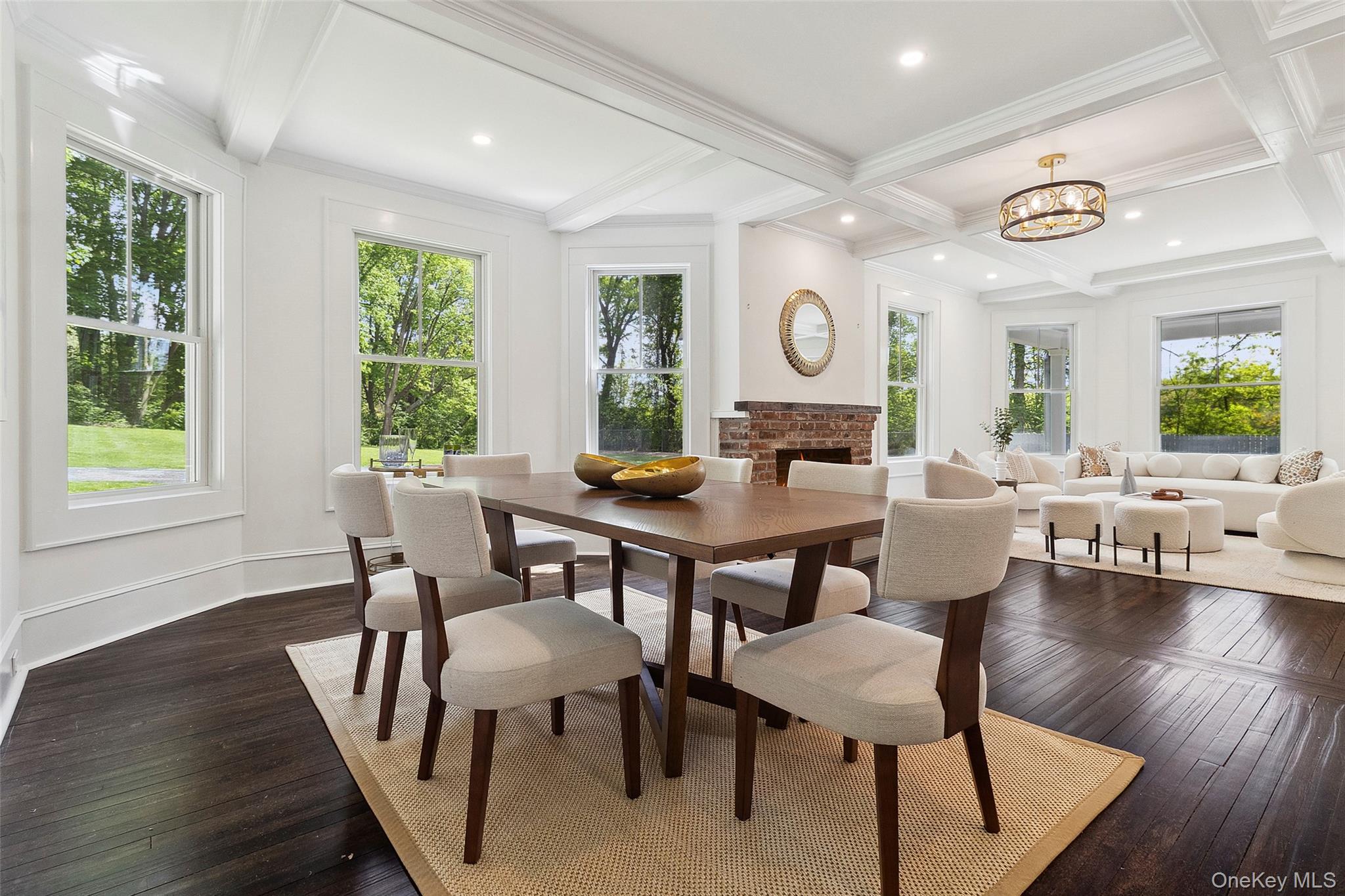 Katonah, New York, 10536, United States, 5 Bedrooms Bedrooms, ,5 BathroomsBathrooms,Residential,For Sale,1942230