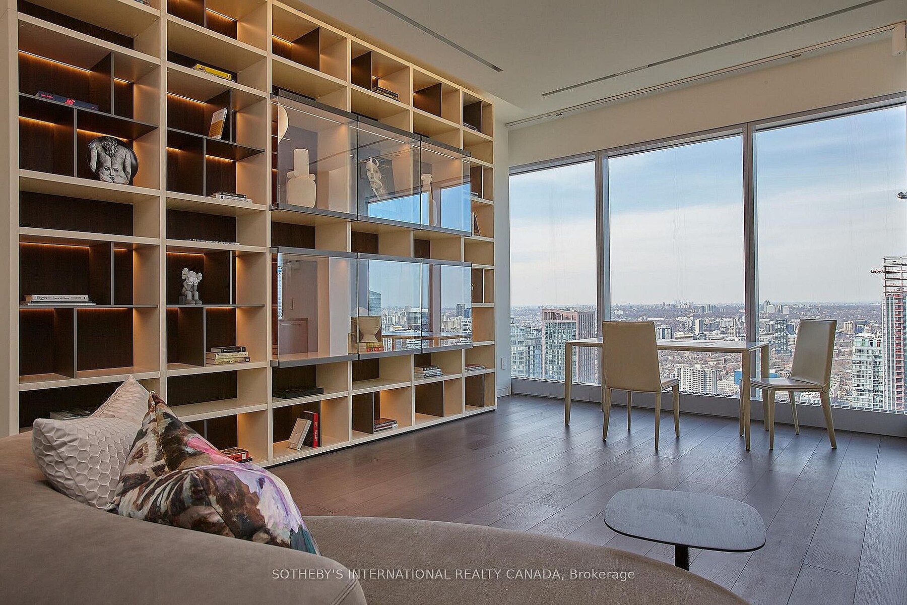  Residences of The Ritz Carlton - 物件實景
