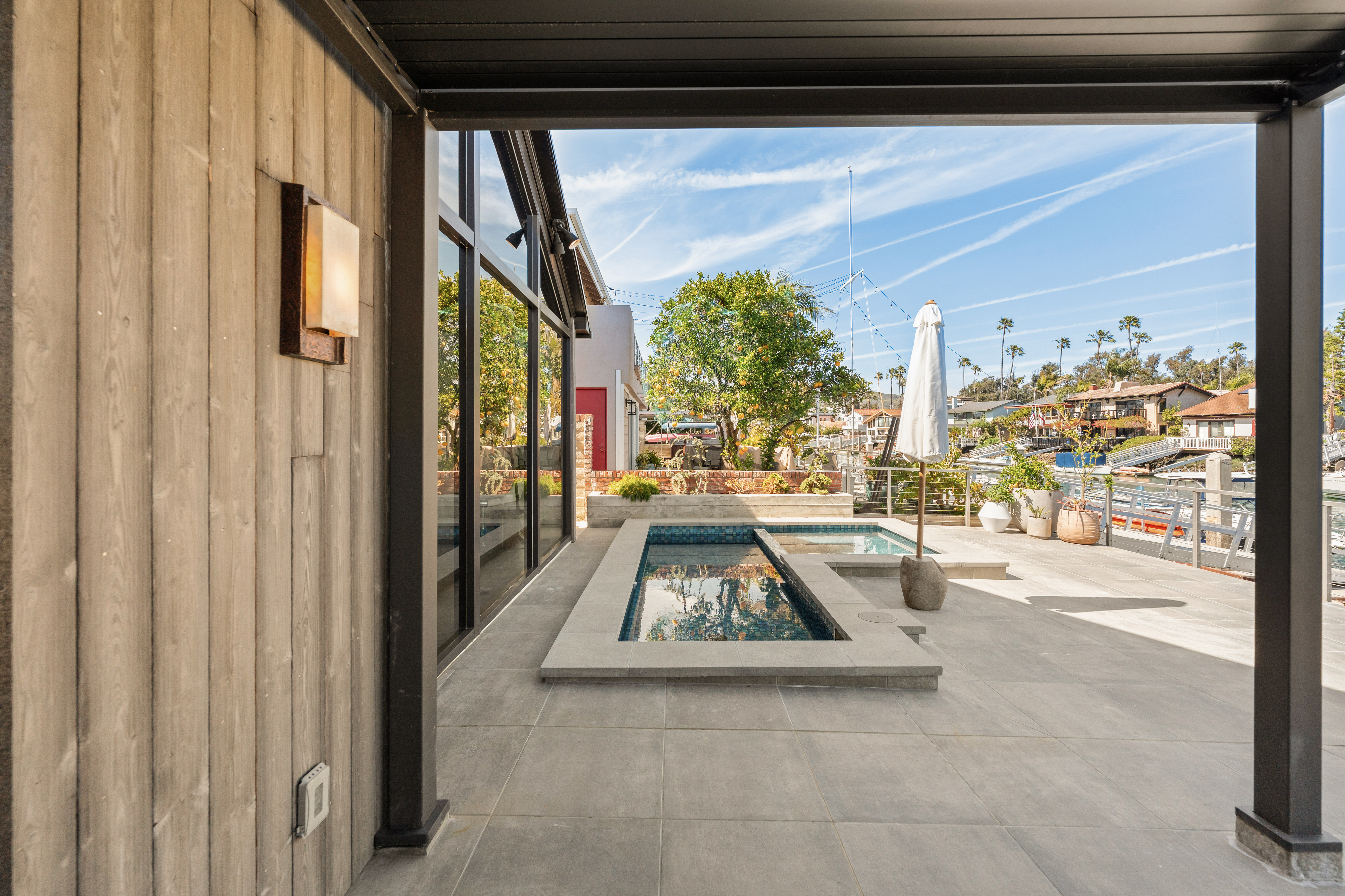  2832 Sailor Avenue, Ventura, CA 93001 - 物件實景