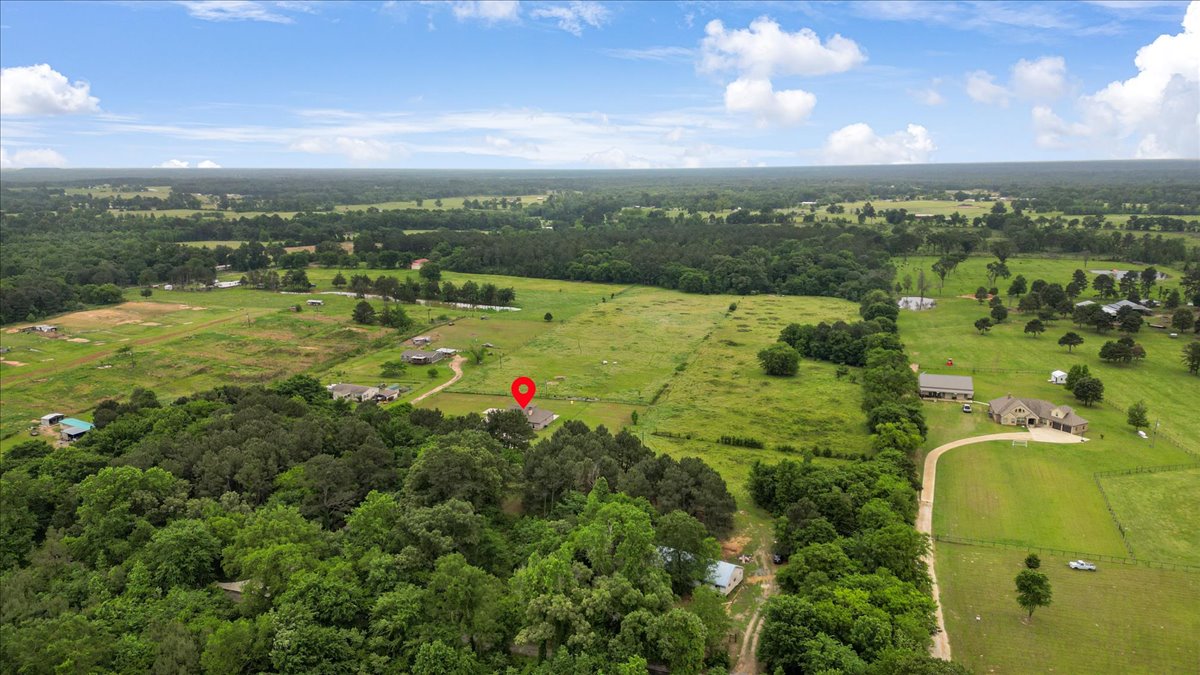 Carthage, Texas, 75633, United States, 5 Bedrooms Bedrooms, ,4 BathroomsBathrooms,Residential,For Sale,1804016