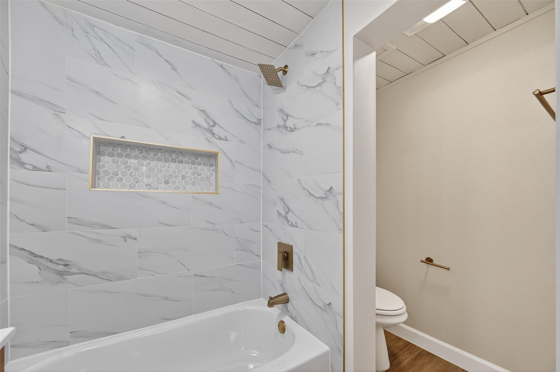 McKinney, Texas, 75069, United States, 5 Bedrooms Bedrooms, ,3 BathroomsBathrooms,Residential,For Sale,2040623