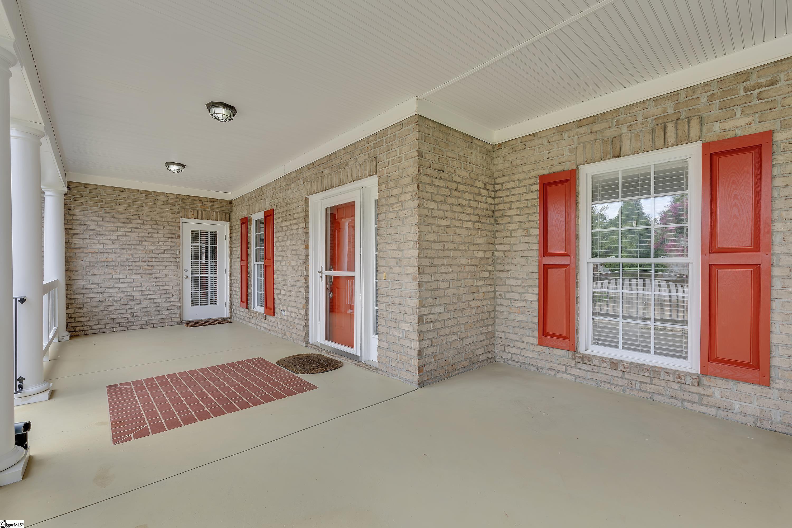 Greenville, South Carolina, 29615, United States, 4 Bedrooms Bedrooms, ,3 BathroomsBathrooms,Residential,For Sale,1918142