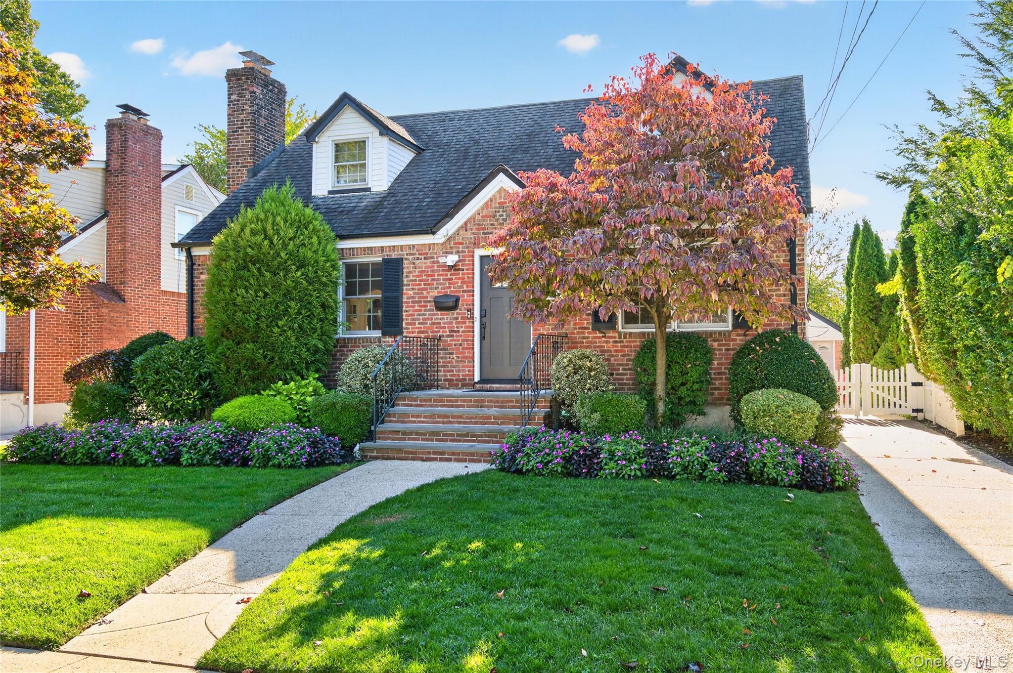  22 Dallas Avenue, New Hyde Park, NY, 11040 - 物件實景