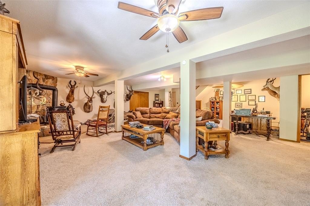 Urbana, Missouri, 65767, United States, 5 Bedrooms Bedrooms, ,4 BathroomsBathrooms,Residential,For Sale,1851017