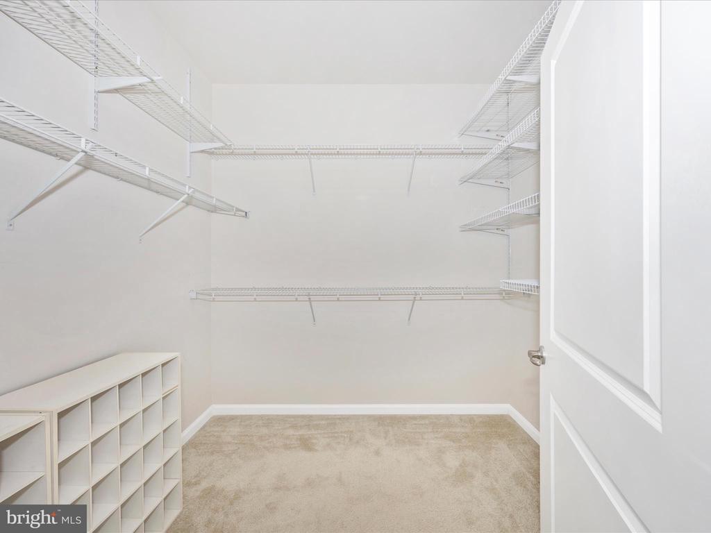 Frederick, Maryland, 21703, United States, 3 Bedrooms Bedrooms, ,3 BathroomsBathrooms,Residential,For Sale,1935549