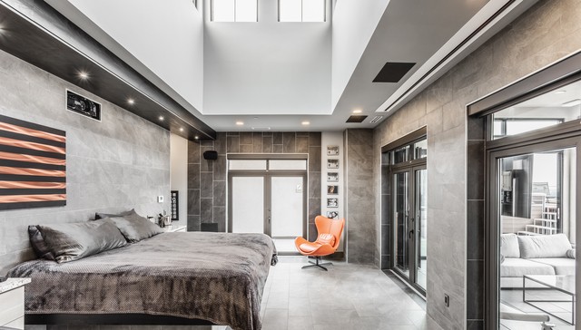 Carmel, Indiana, 46032, United States, 3 Bedrooms Bedrooms, ,4 BathroomsBathrooms,Residential,For Sale,2000560