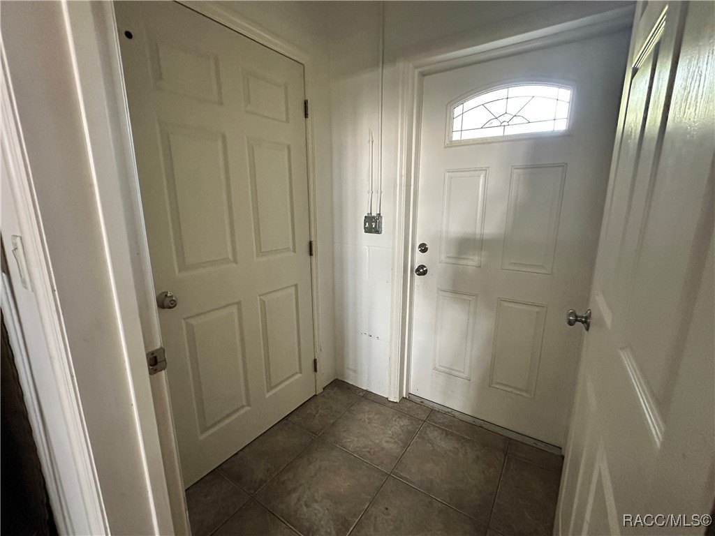 Crystal River, Florida, 34429, United States, 4 Bedrooms Bedrooms, ,3 BathroomsBathrooms,Residential,For Sale,1996734