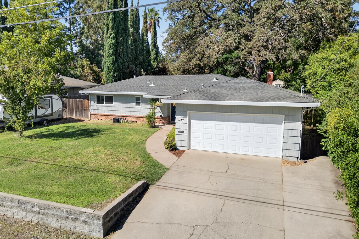 Carmichael, California, 95608, United States, 3 Bedrooms Bedrooms, ,2 BathroomsBathrooms,Residential,For Sale,1938717
