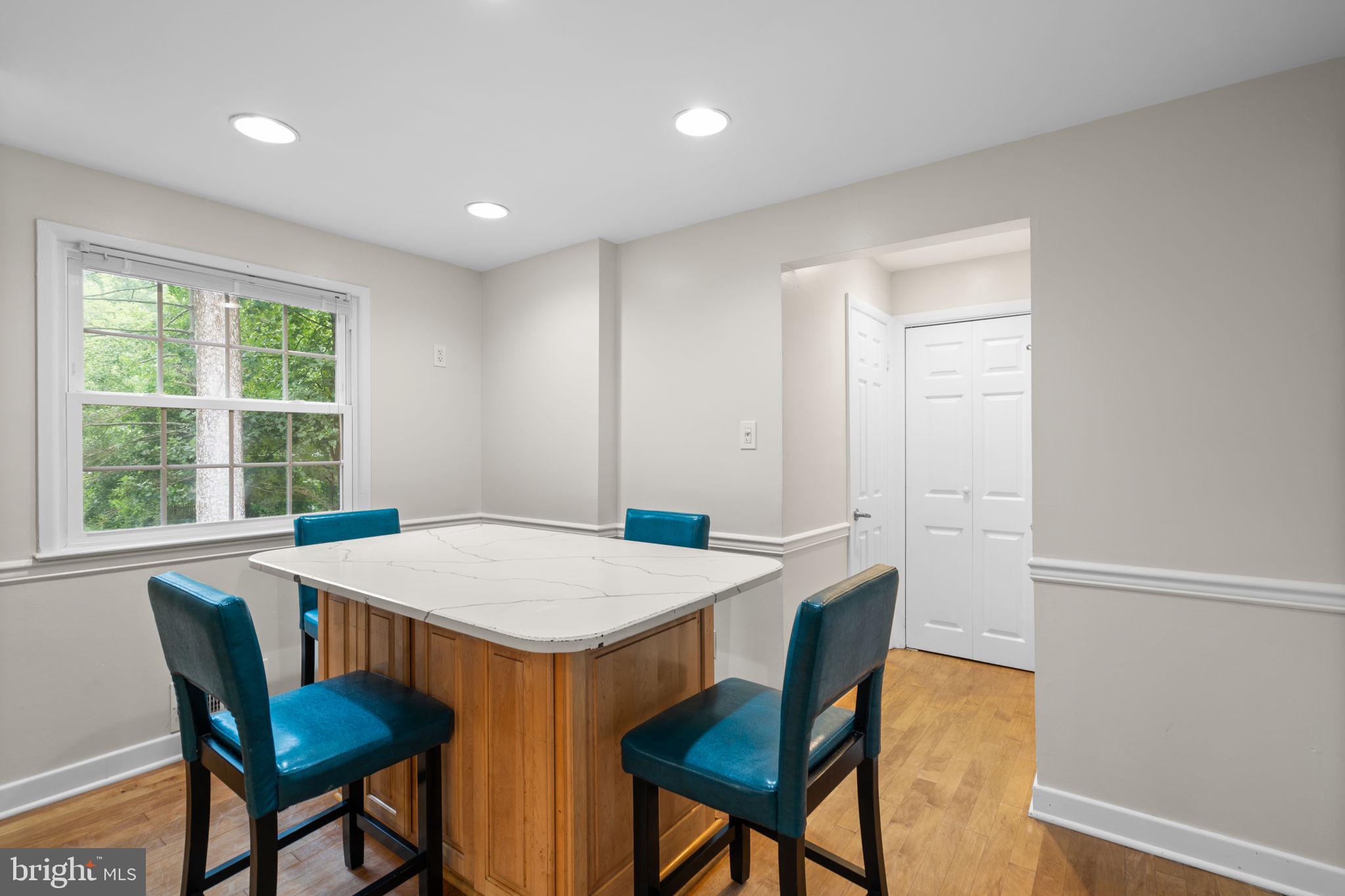 Springfield, Virginia, 22152, United States, 4 Bedrooms Bedrooms, ,4 BathroomsBathrooms,Residential,For Sale,1942783