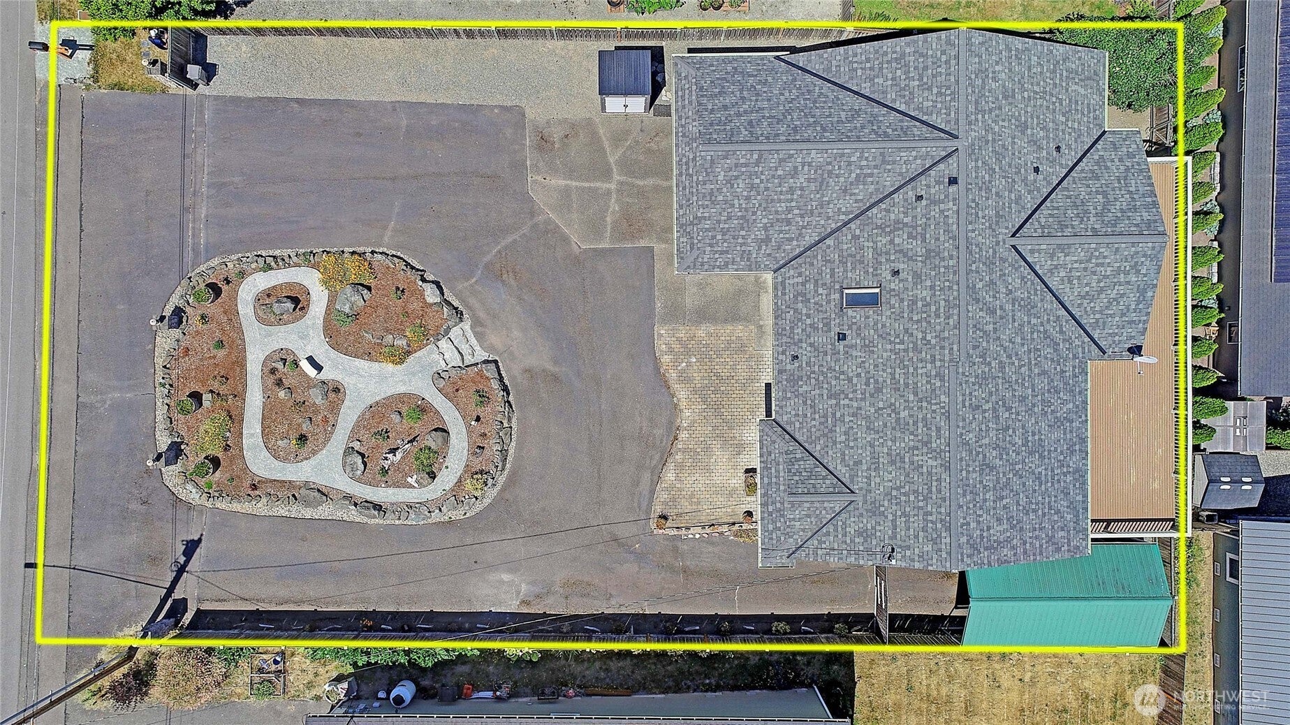 Viewmont Pl, Camano Island, WA 98282