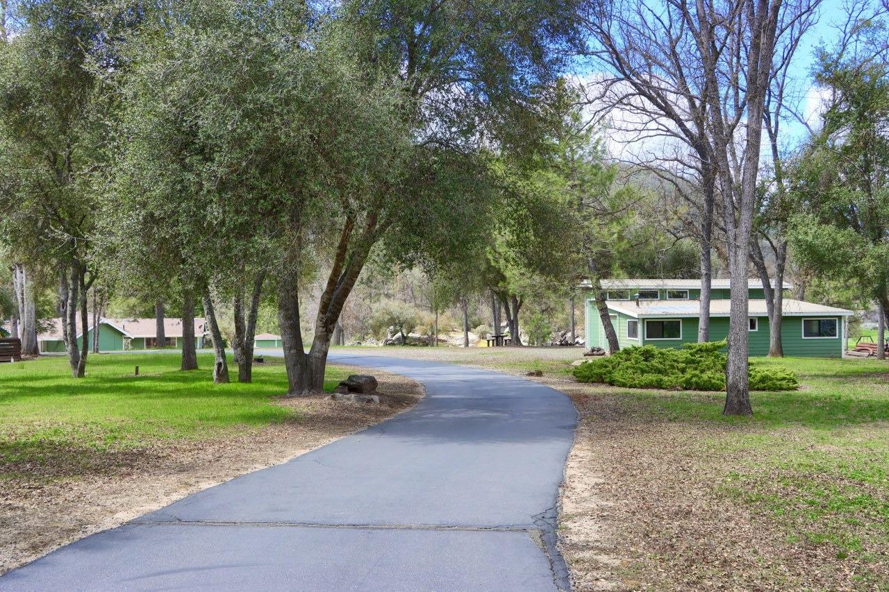Ahwahnee, California, 93601, United States, 3 Bedrooms Bedrooms, ,2 BathroomsBathrooms,Residential,For Sale,1763270