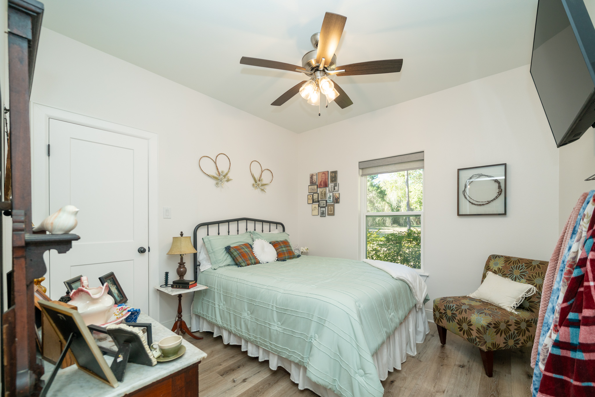 Jacksonville, Texas, 75766, United States, 3 Bedrooms Bedrooms, ,2 BathroomsBathrooms,Residential,For Sale,2012358