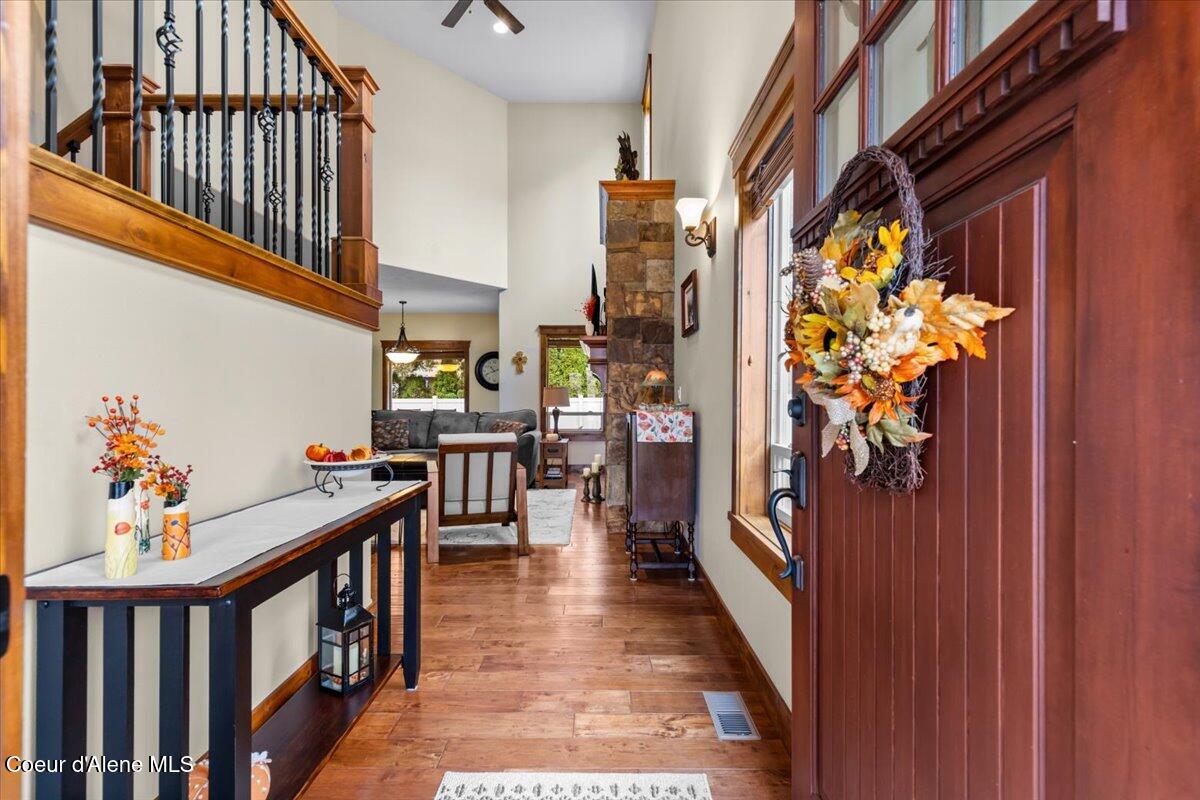 Hayden, Idaho, 83835, United States, 3 Bedrooms Bedrooms, ,3 BathroomsBathrooms,Residential,For Sale,1992408