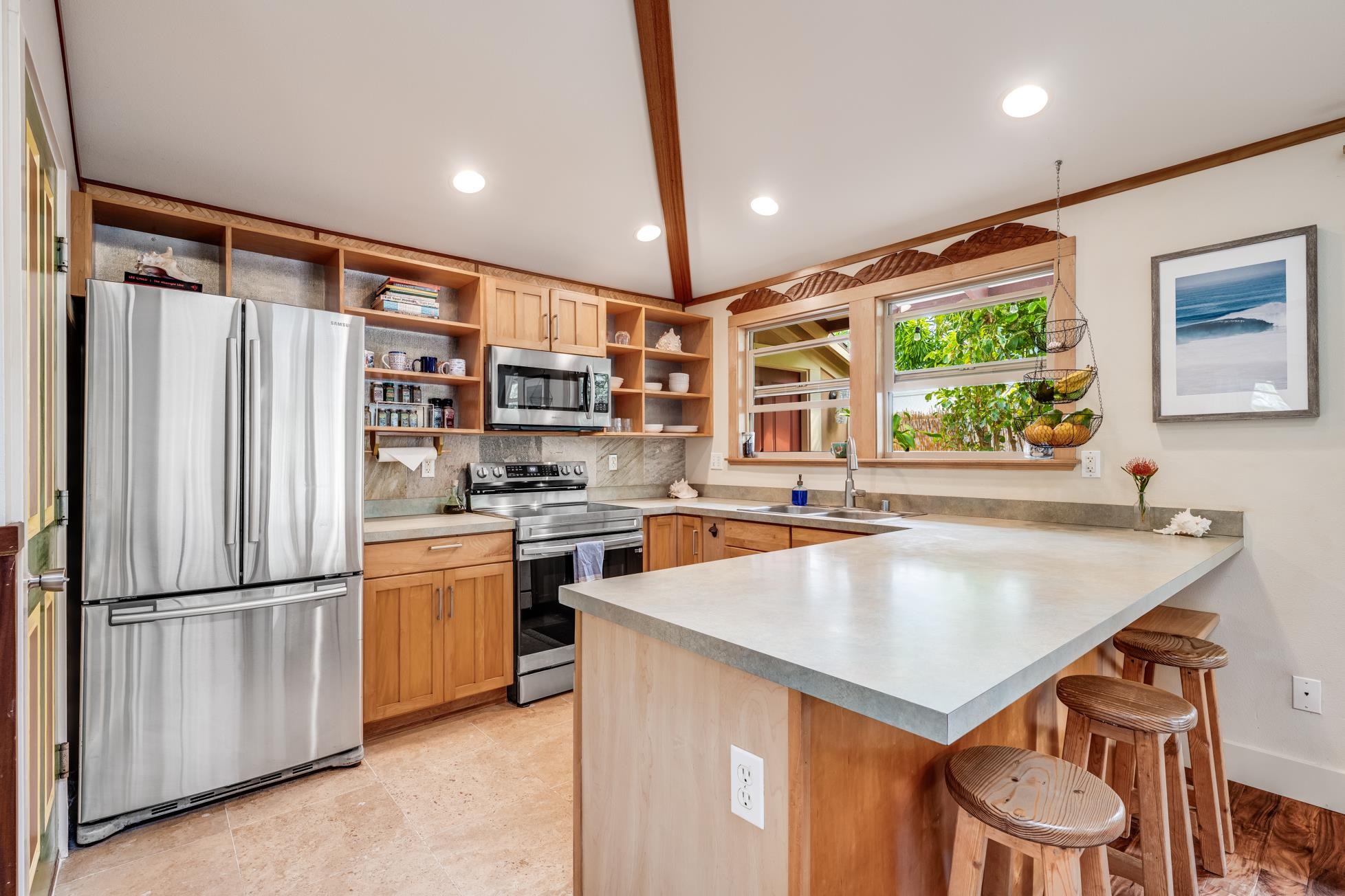 Paia, Hawaii, 96779, United States, 3 Bedrooms Bedrooms, ,2 BathroomsBathrooms,Residential,For Sale,1828199