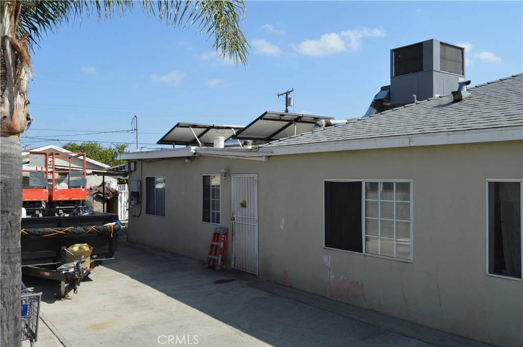 Pacoima, California, 91331, United States, 3 Bedrooms Bedrooms, ,2 BathroomsBathrooms,Residential,For Sale,1935822