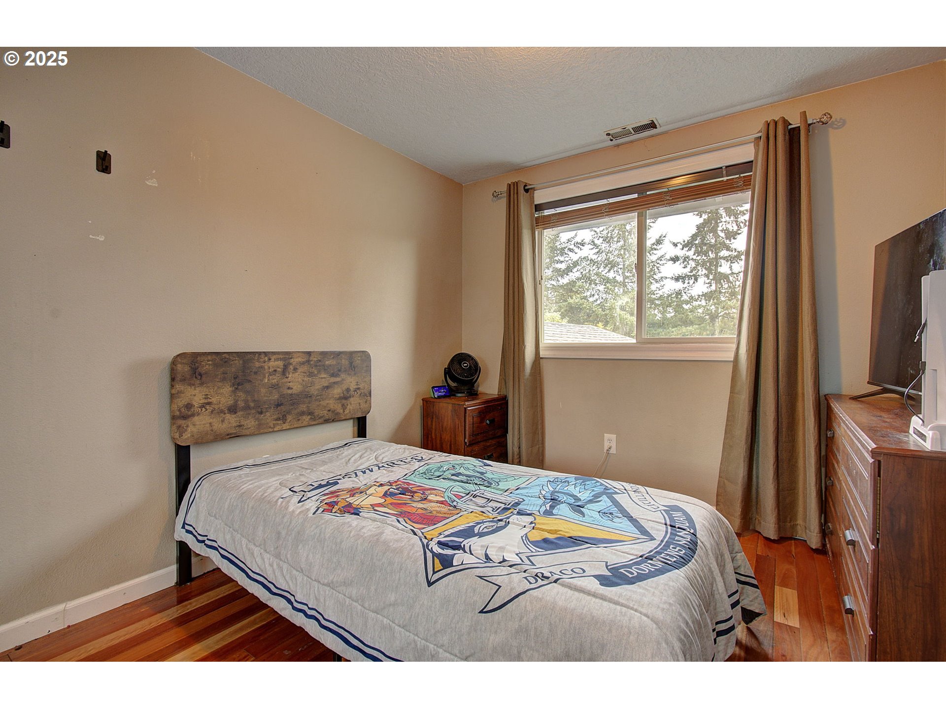 Brush Prairie, Washington, 98606, United States, 4 Bedrooms Bedrooms, ,3 BathroomsBathrooms,Residential,For Sale,1960783