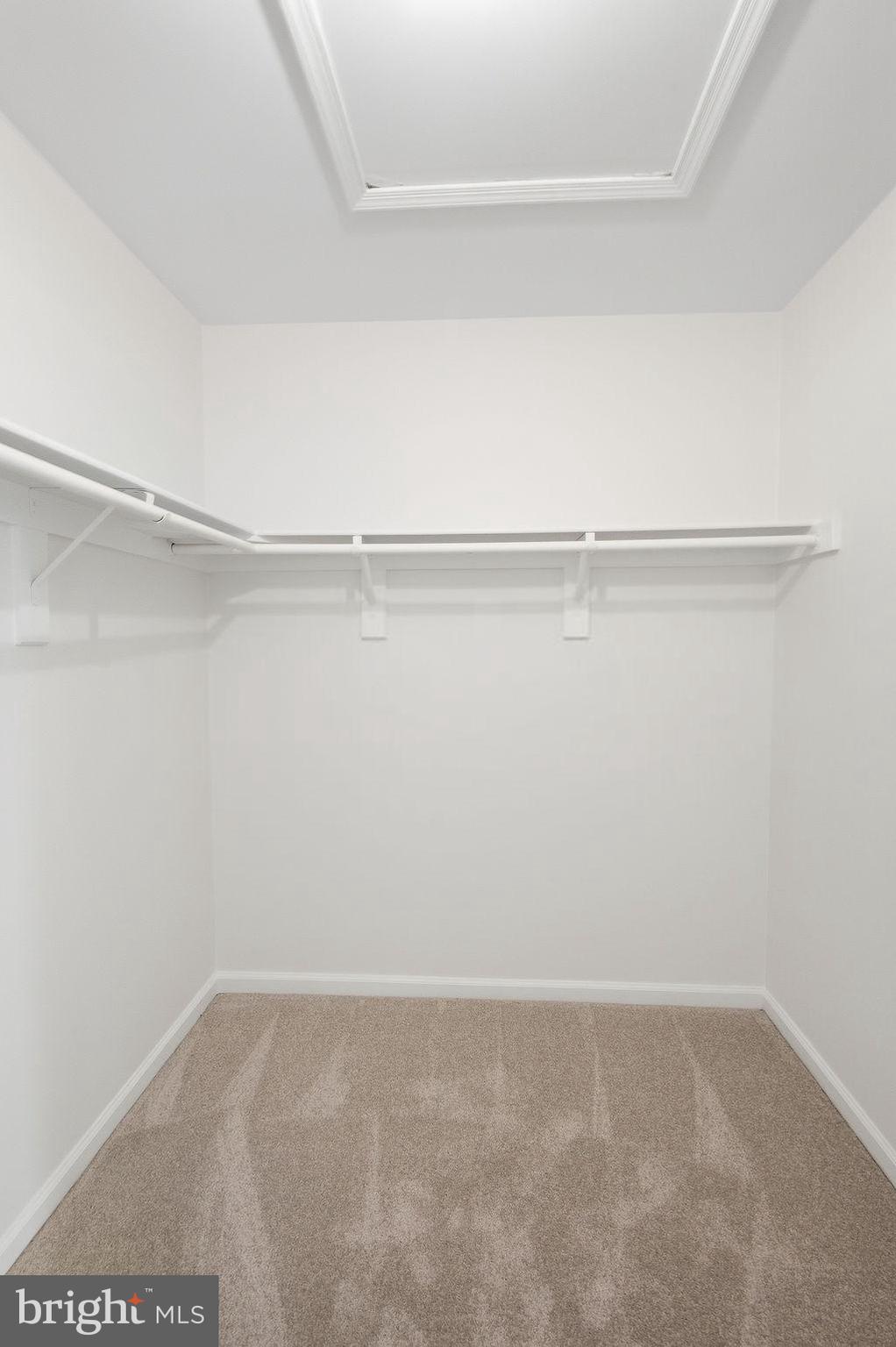 Fairfax, Virginia, 22033, United States, 3 Bedrooms Bedrooms, ,4 BathroomsBathrooms,Residential,For Sale,2048066