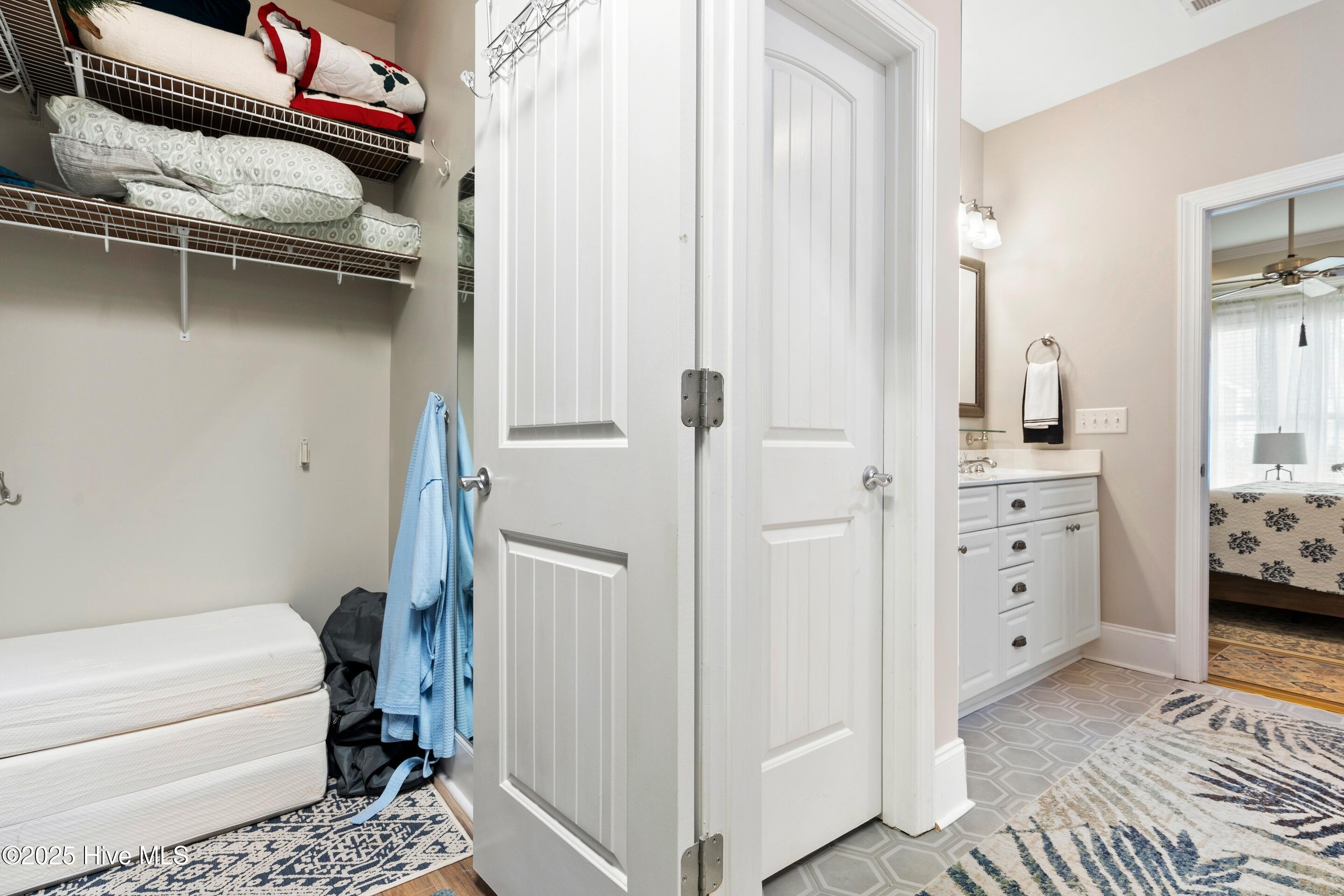 Southport, North Carolina, 28461, United States, 4 Bedrooms Bedrooms, ,4 BathroomsBathrooms,Residential,For Sale,1925893