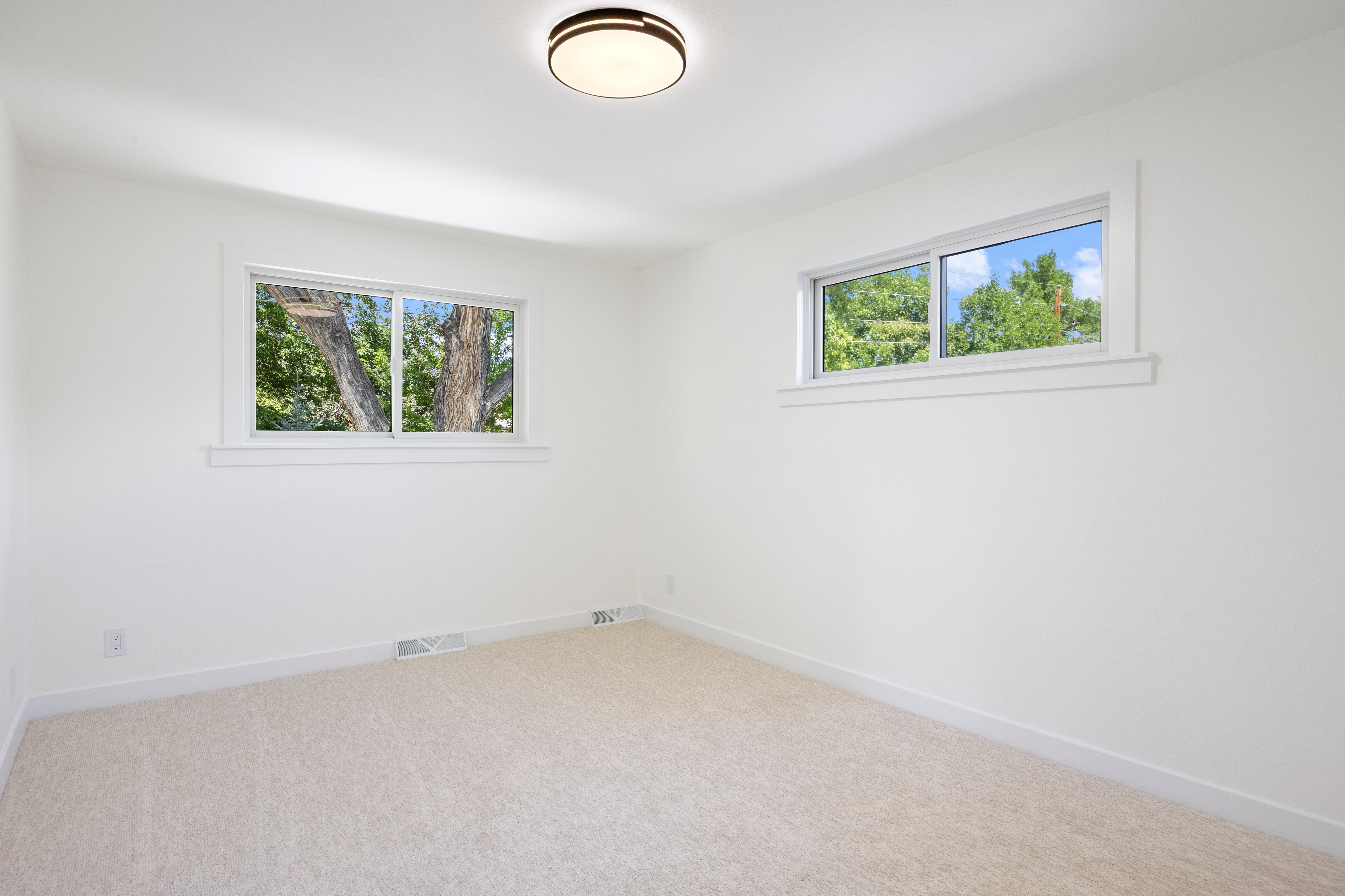  Extensively Renovated Pine Ridge Estate near Southmoor Park - 物件實景