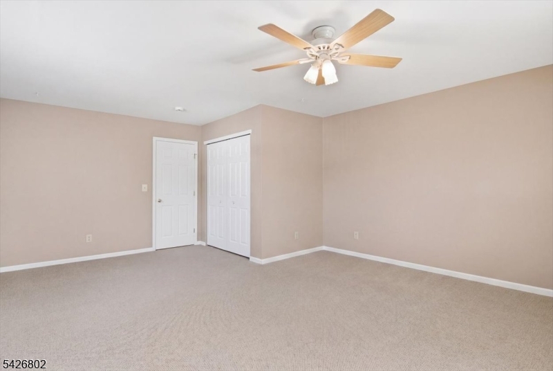 Jefferson Twp., New Jersey, 07438-8880, United States, 4 Bedrooms Bedrooms, ,3 BathroomsBathrooms,Residential,For Sale,2048429