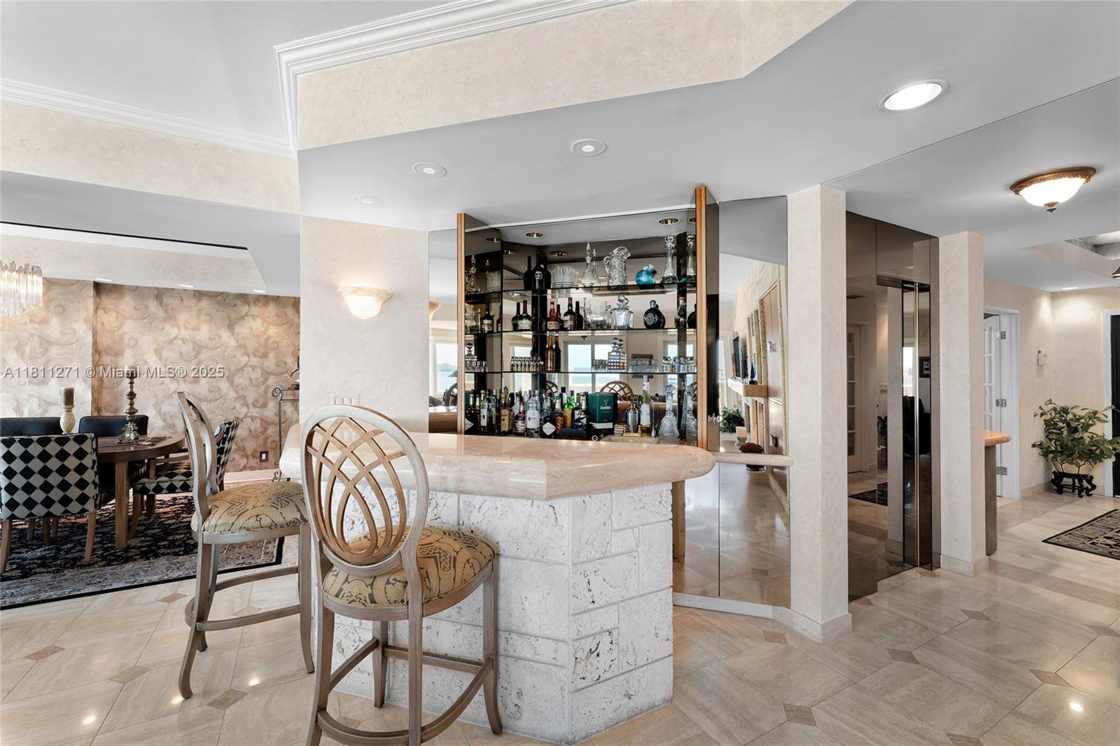 Miami Beach, Florida, 33109, United States, 4 Bedrooms Bedrooms, ,4 BathroomsBathrooms,Residential,For Sale,1837021