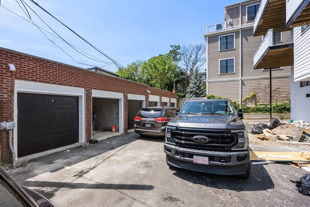 Boston, Massachusetts, 02127, United States, 2 Bedrooms Bedrooms, ,2 BathroomsBathrooms,Residential,For Sale,1951158