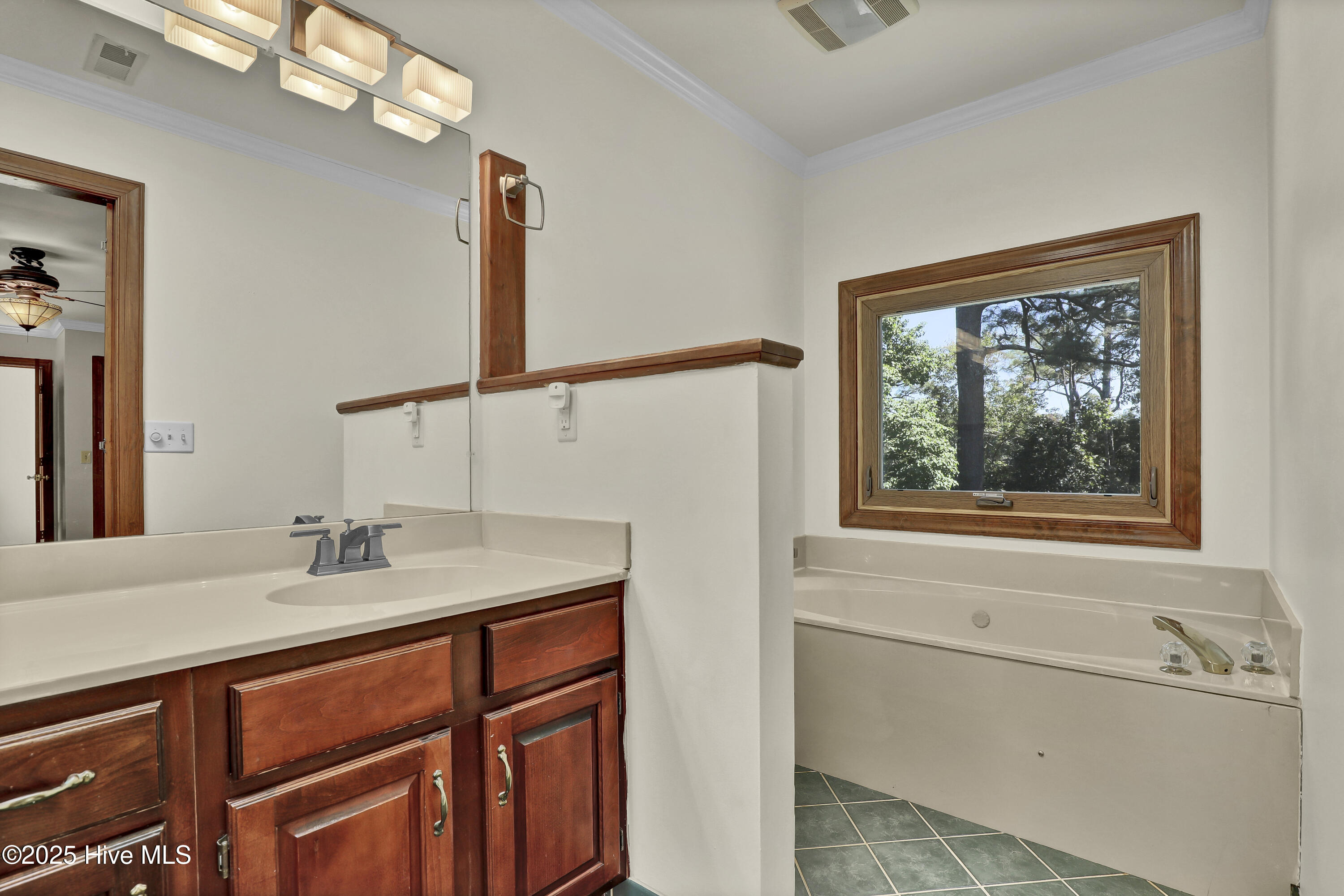 Hampstead, North Carolina, 28443, United States, 3 Bedrooms Bedrooms, ,2 BathroomsBathrooms,Residential,For Sale,1941728