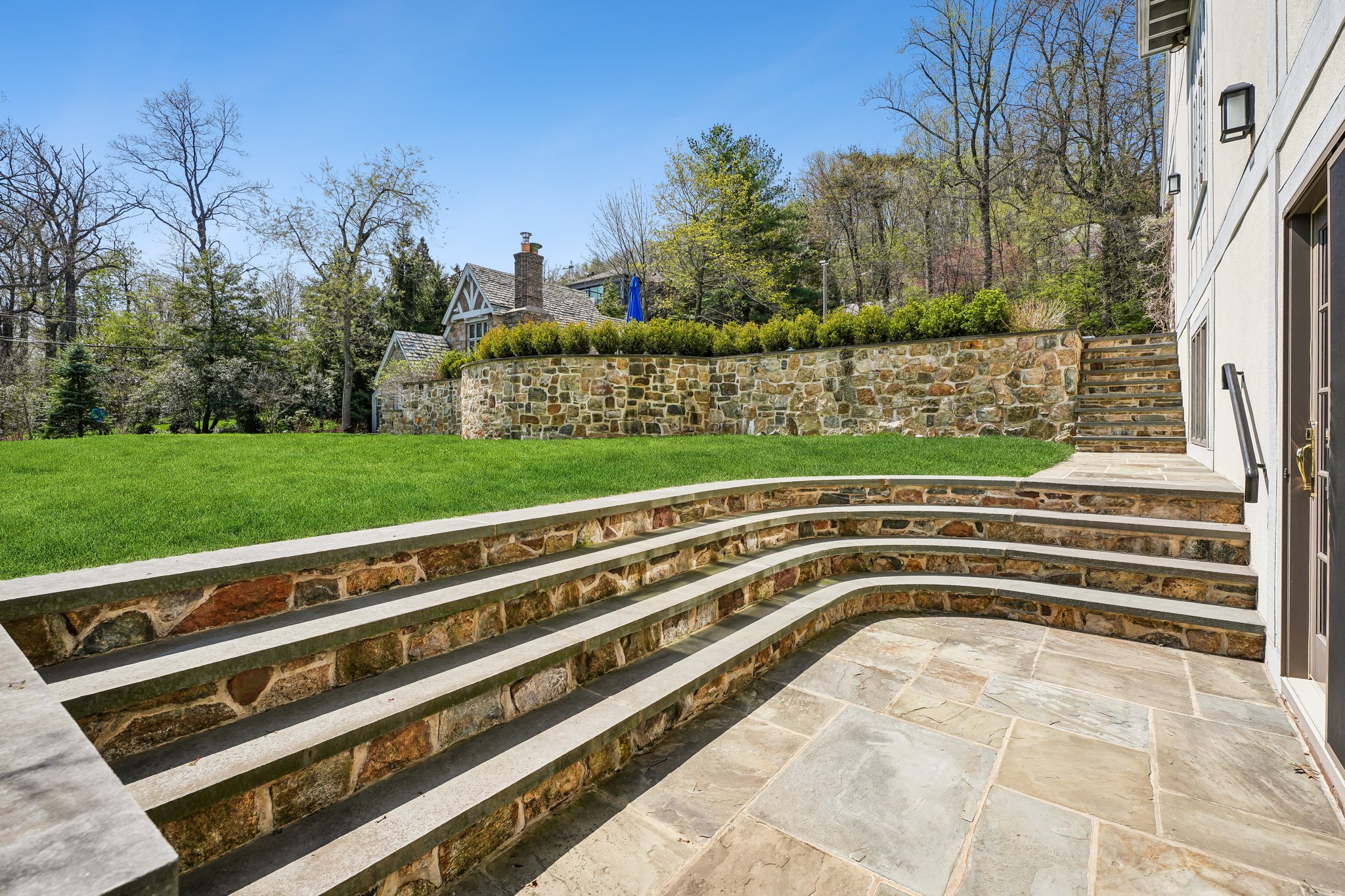  Extraordinary Montclair Estate Exclusively Offered. - 物件實景