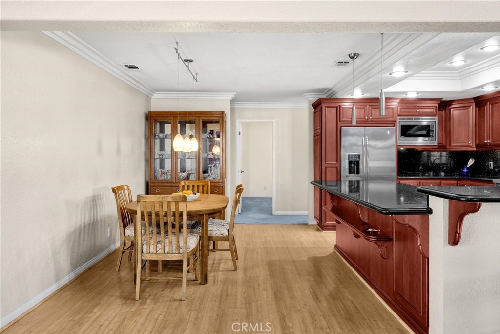 Upland, California, 91786, United States, 5 Bedrooms Bedrooms, ,2 BathroomsBathrooms,Residential,For Sale,1927860