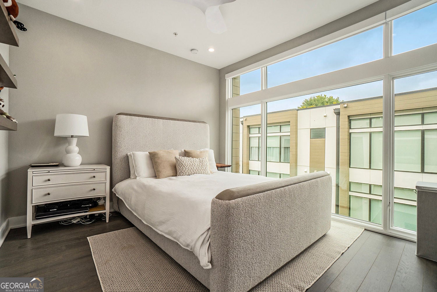 Atlanta, Georgia, 30307, United States, 4 Bedrooms Bedrooms, ,5 BathroomsBathrooms,Residential,For Sale,1997866